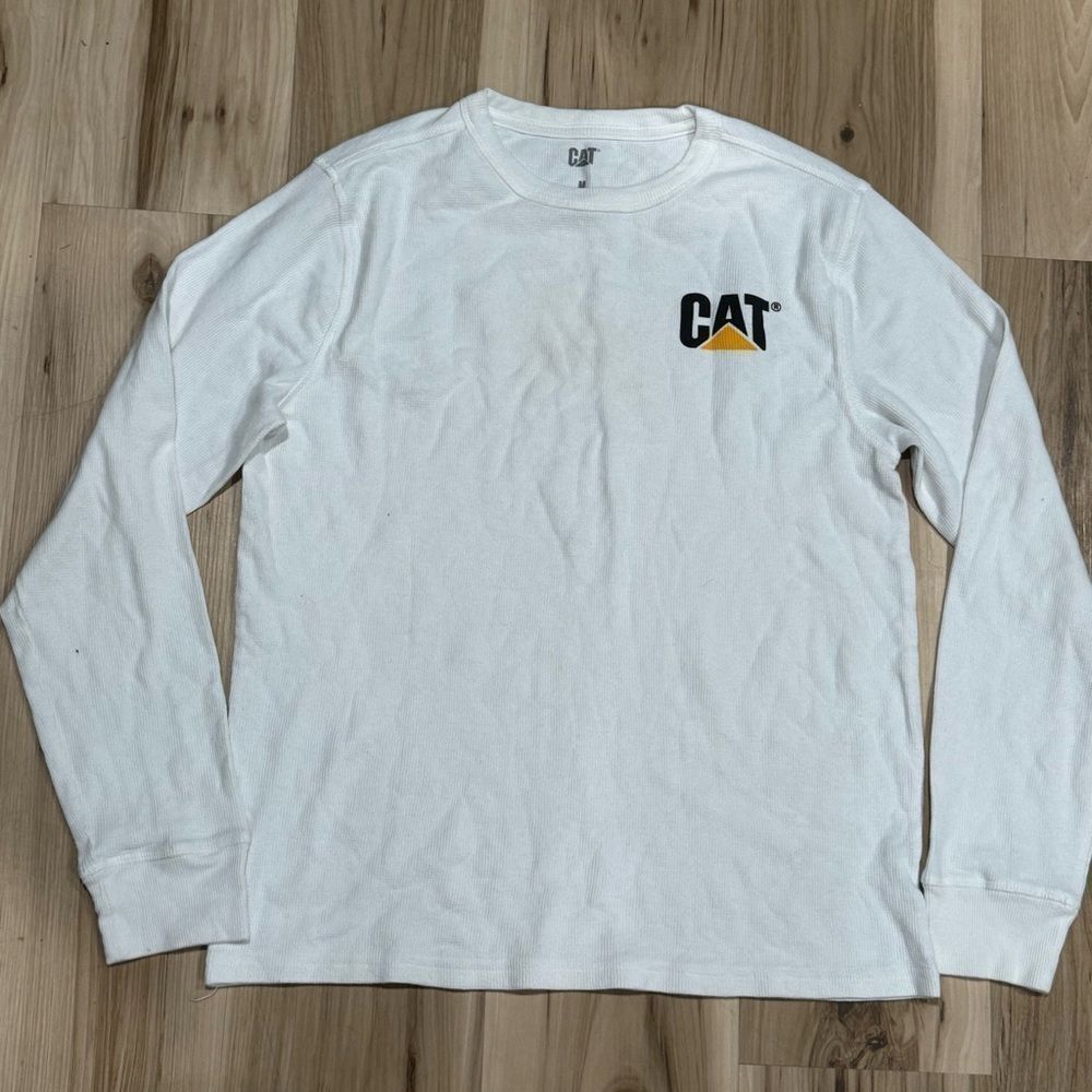 Cat Workwear Waffle Knit Long Sleeve Logo Henley Shirt Men’s Medium